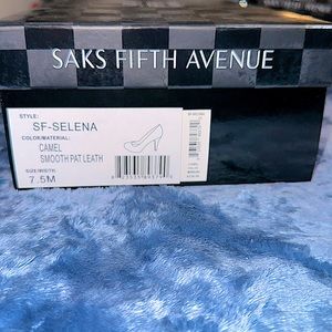 Ladies - you can never go wrong with a pair of Carmel 👠! Set off any out…